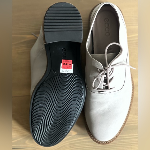 Ecco suede loafers. - Picture 3 of 4